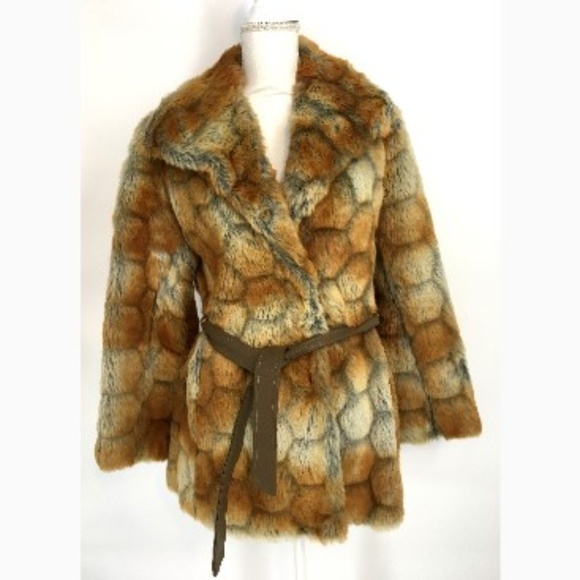 Vintage Jackets & Blazers - Vintage Fur Tailored Collar Jacket With Belt